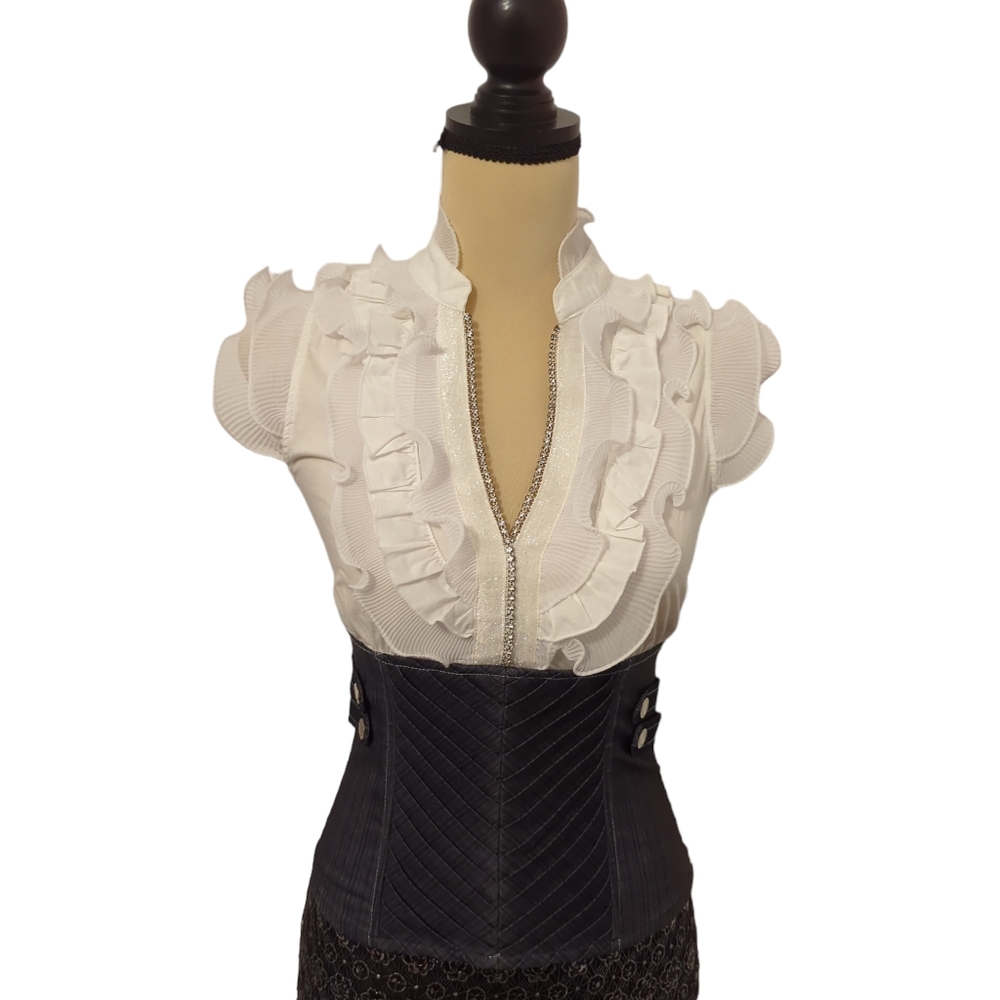 Frilly Denim Short Sleeve Mock Corset Top White And Jean Fabric Size Extra Small